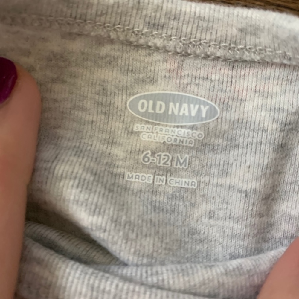 EUC‎ Old Navy Floral Romper 6-12M - Picture 3 of 4